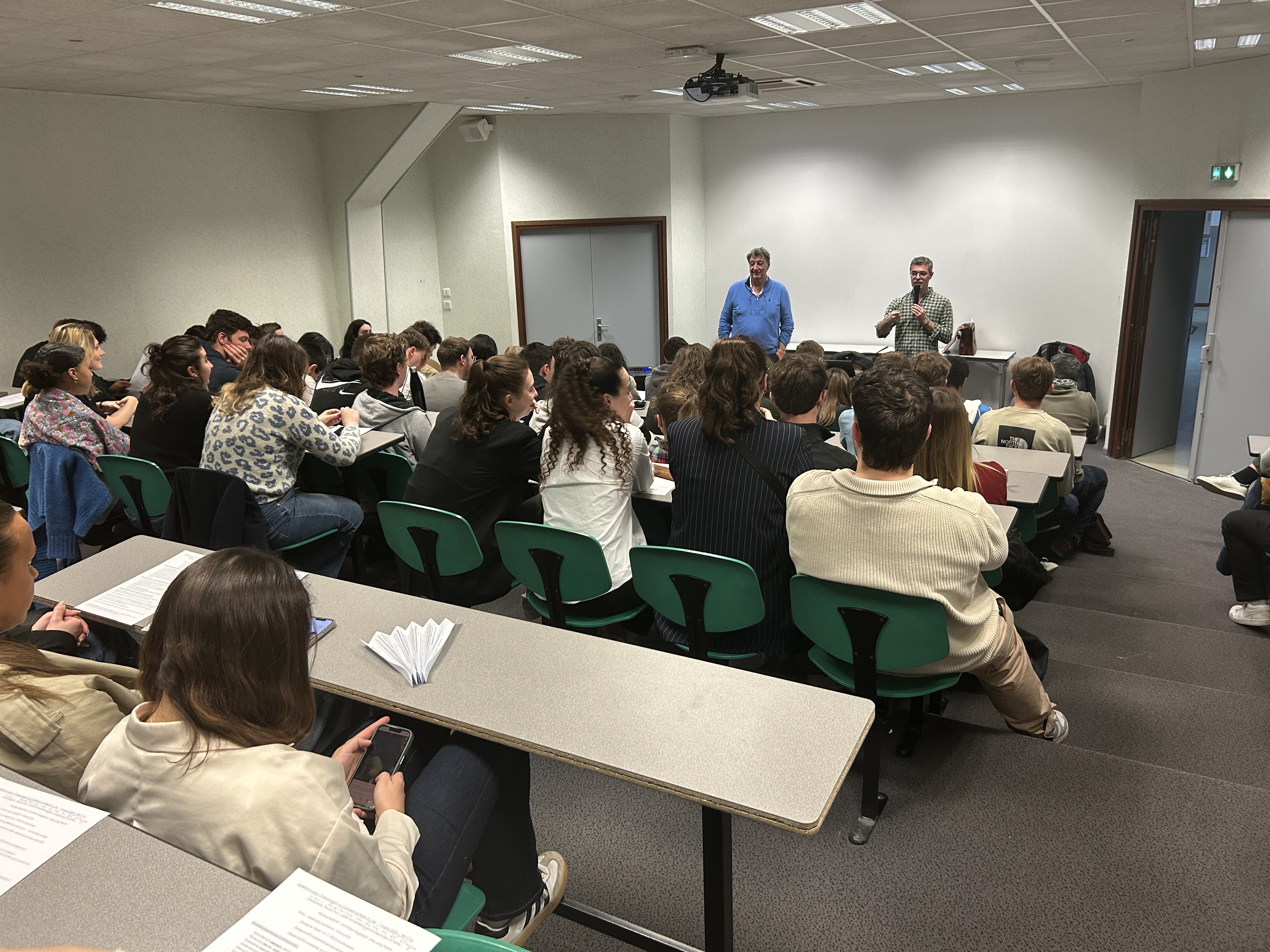 CONFÉRENCE POUR LES ÉTUDIANTS COMPTABLES